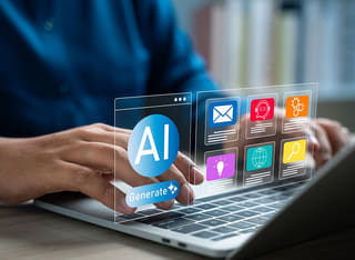 Nybörjare inom kryptoinvestering utforskar grunderna i automatiserad AI-handel